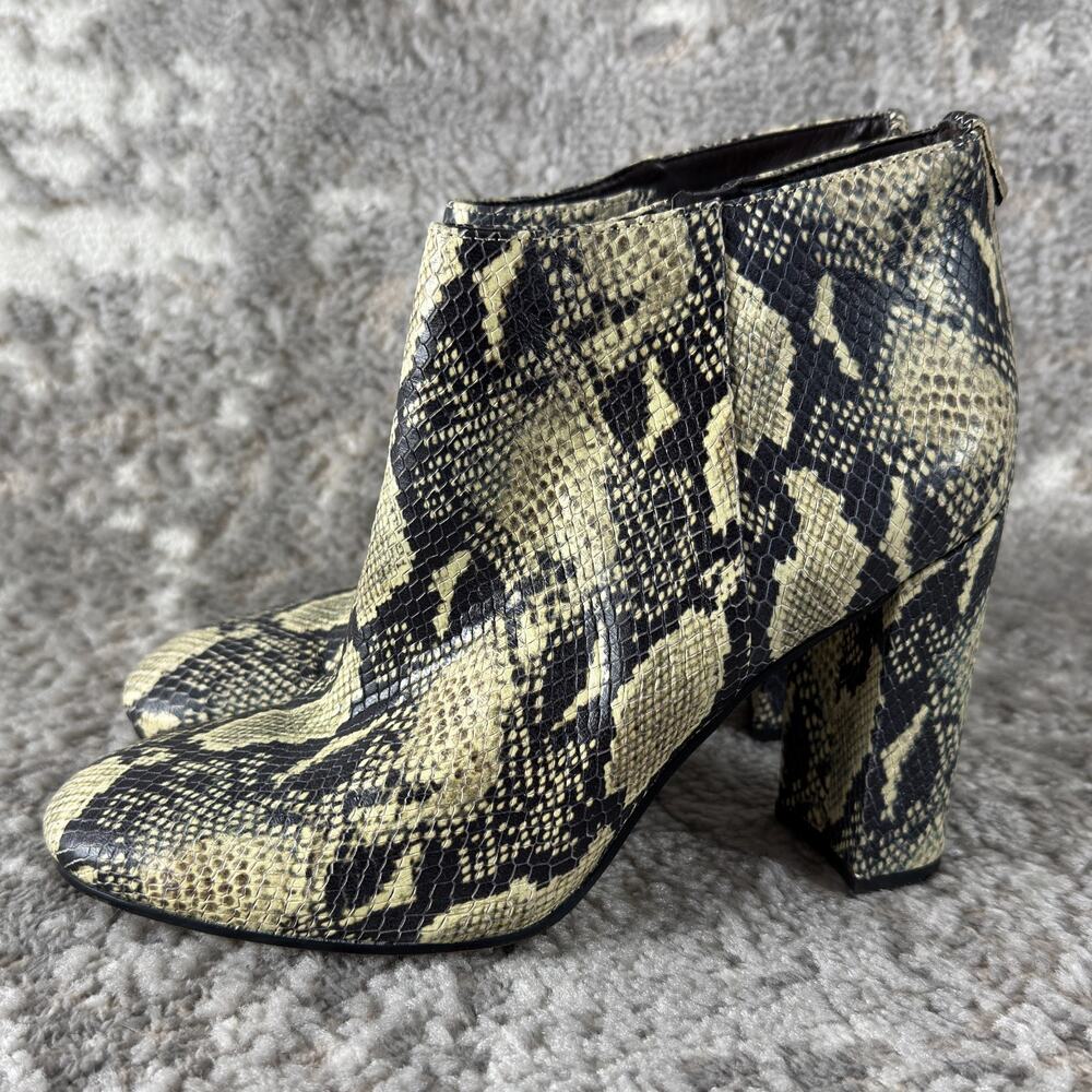 Sam Edelman Sz 10.5 Snakeskin Print Ankle Booties Heeled Boots Western - Picture 5 of 8